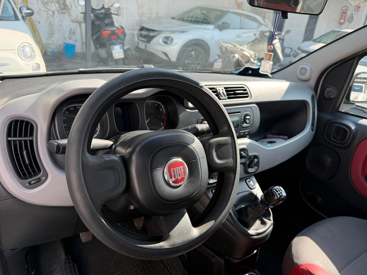 Fiat Panda 0.9 TwinAir Turbo Natural Power Lounge