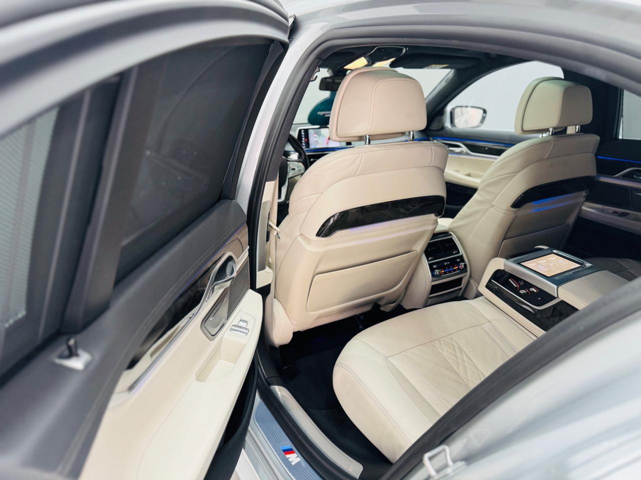 BMW 750i M Sport Performance – 4.4 V8 TwinPower Turbo