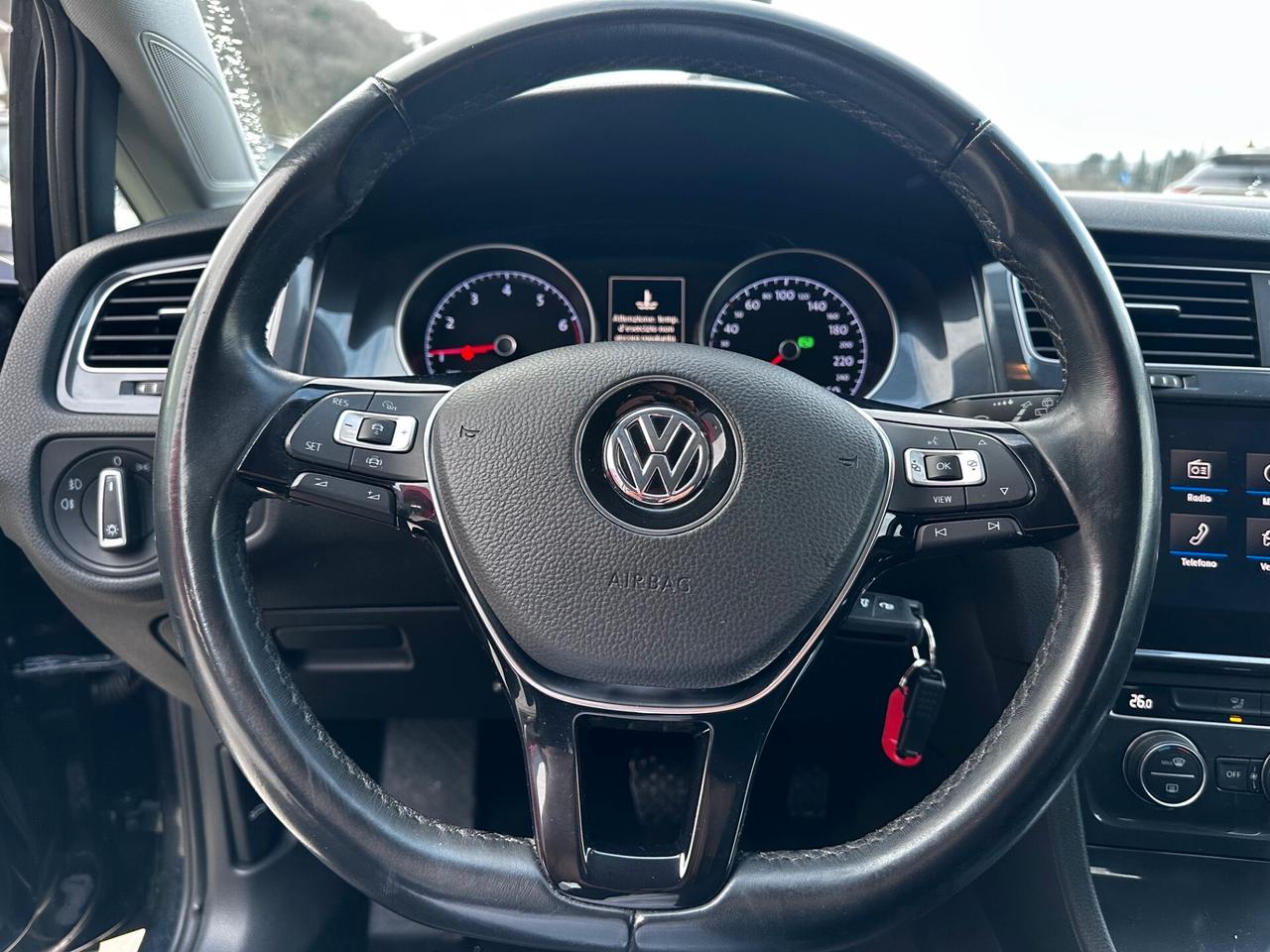 Volkswagen Golf 1.5 TGI 130CV DSG HIGHLINE