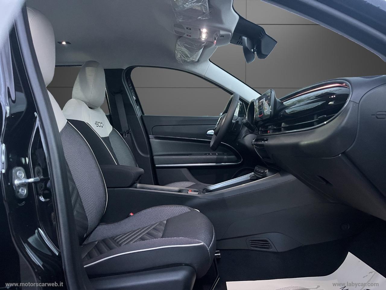 FIAT 600 Hybrid 110 CV DCT MHEV Icon