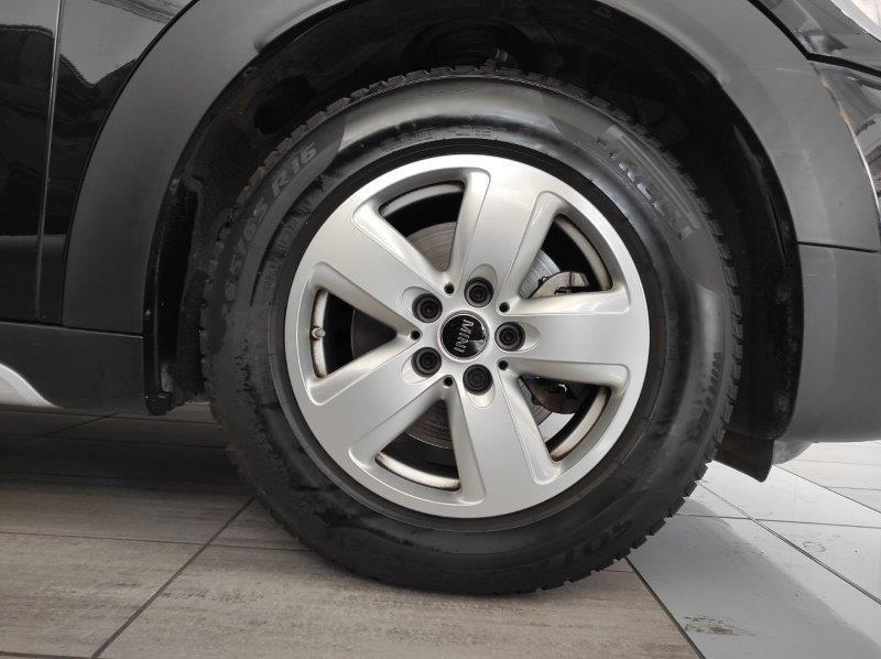 MINI Mini Countrym.(F60) - Mini 2.0 Cooper D Essential Countryman ALL4