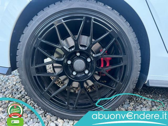 VOLKSWAGEN Golf 2.0 TSI DSG GTI