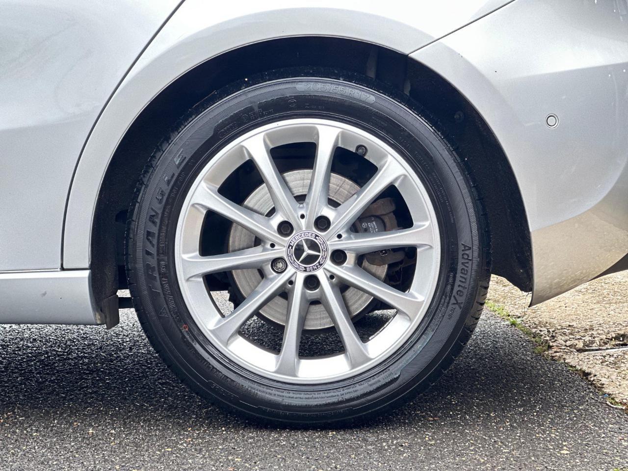 MERCEDES-BENZ A 220 Automatic Business *MBUX*Finanziabile