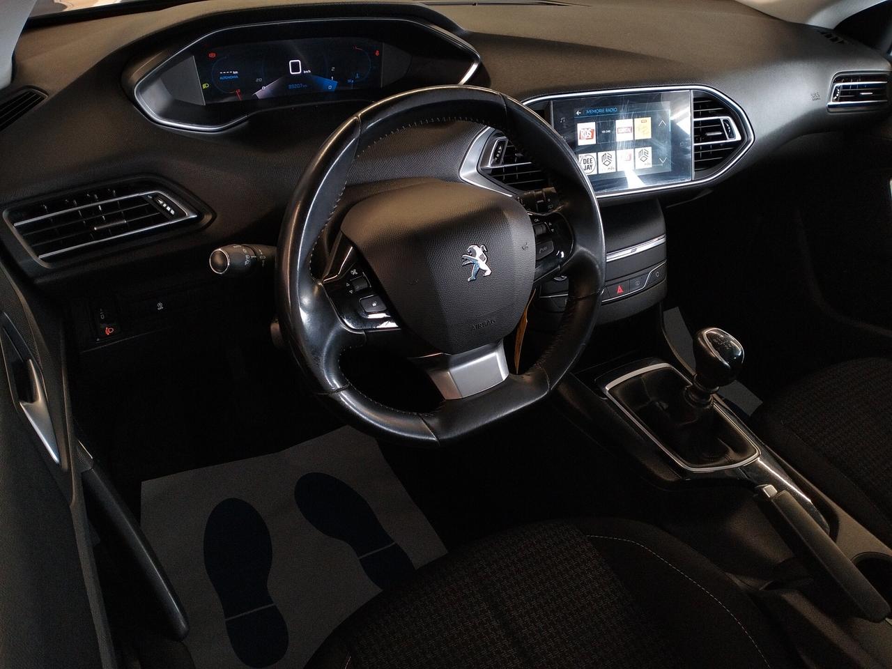 Peugeot 308 BlueHDi 130 S&S Active - NEOPATENTATI