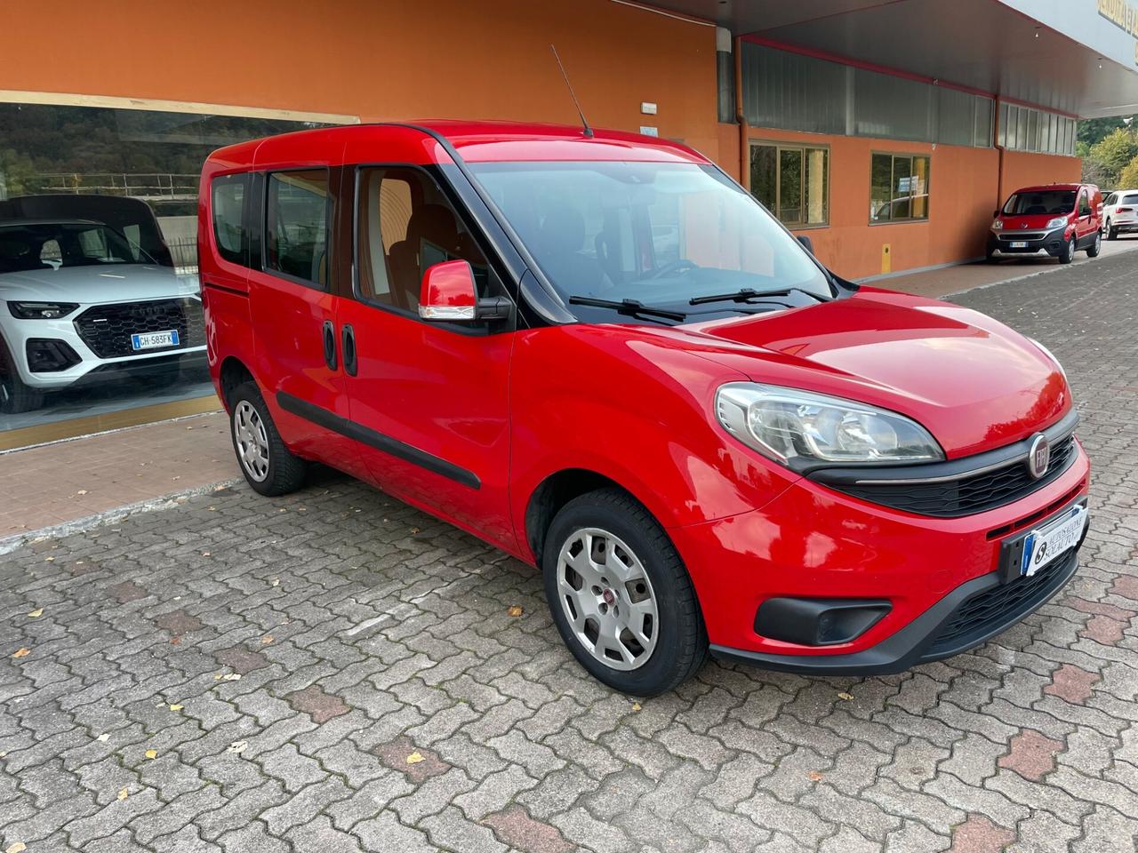 Fiat Doblo Doblò 1.6 MJT 16V 90CV Lounge 5 Posti Vettura