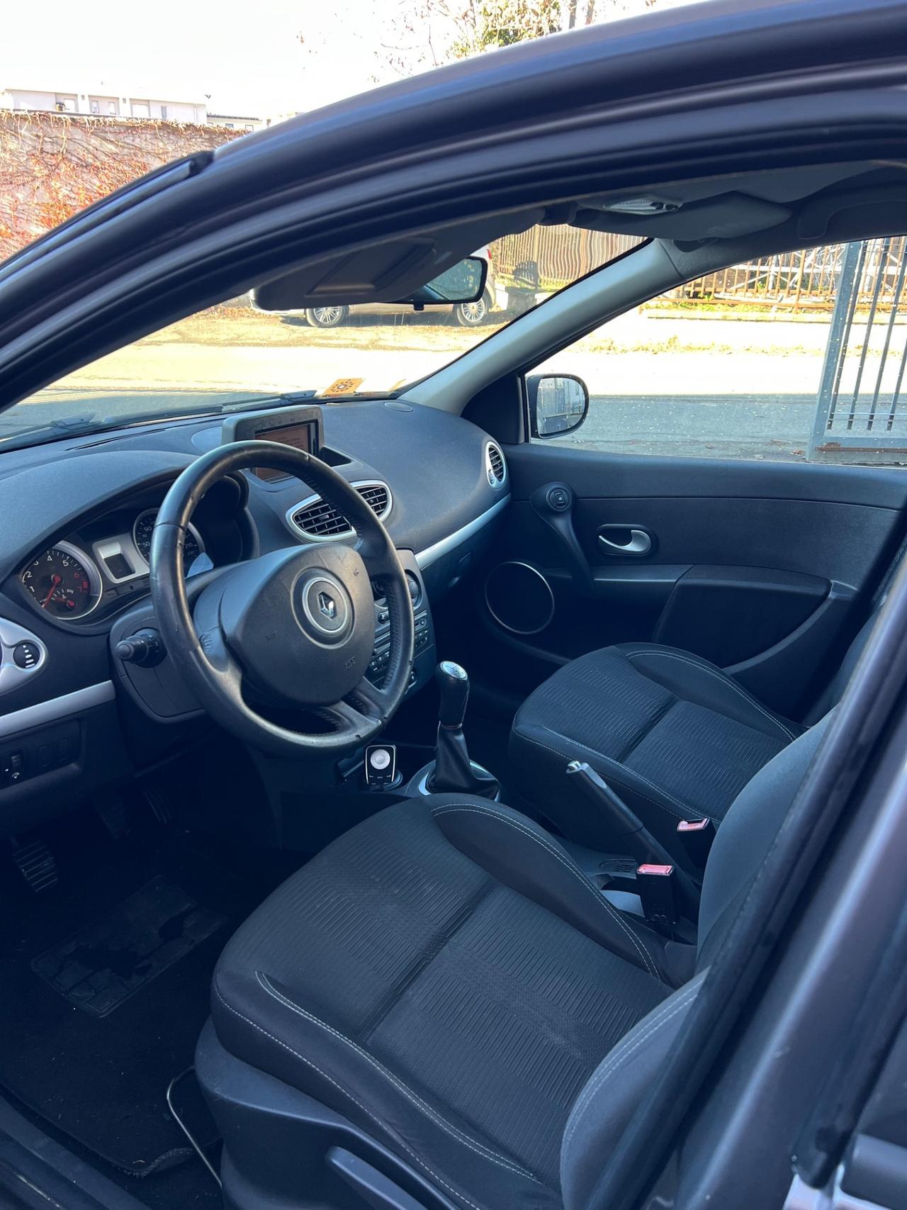 Renault Clio 1.2 16V 5 porte GPL Dynamique