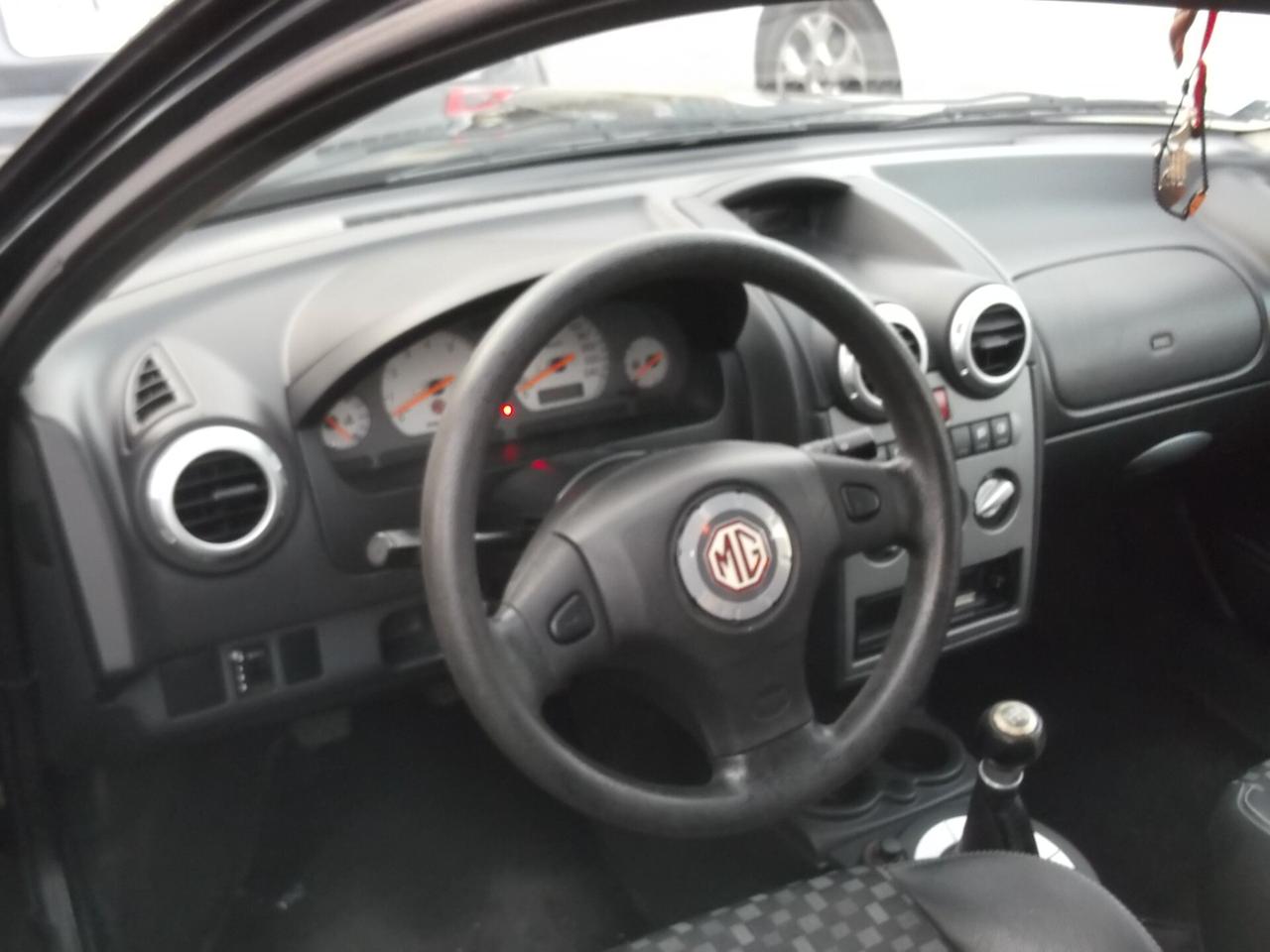 Mg ZR 105 cat 5 porte - 27