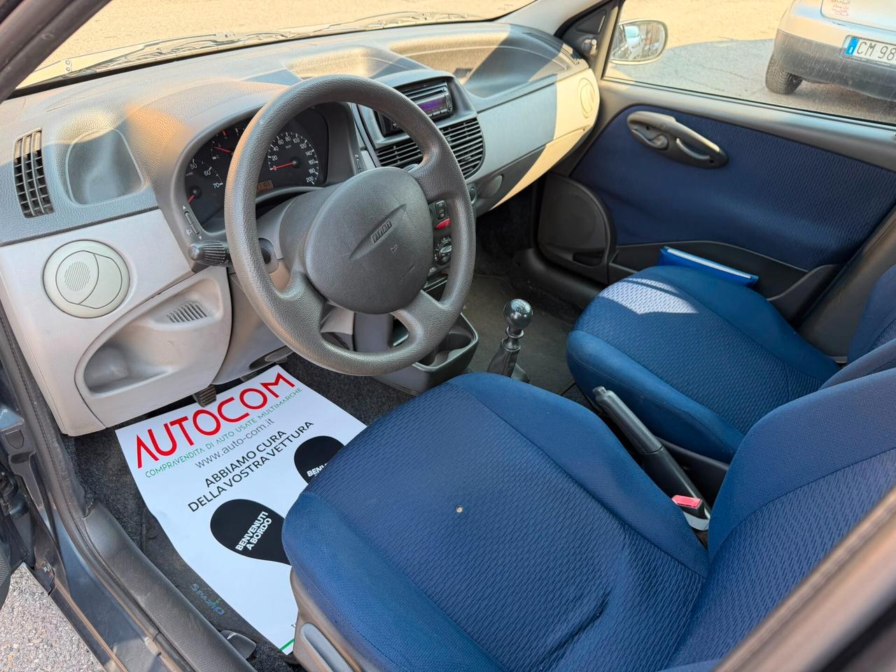Fiat Punto 1.2i 16V cat 5 porte HLX