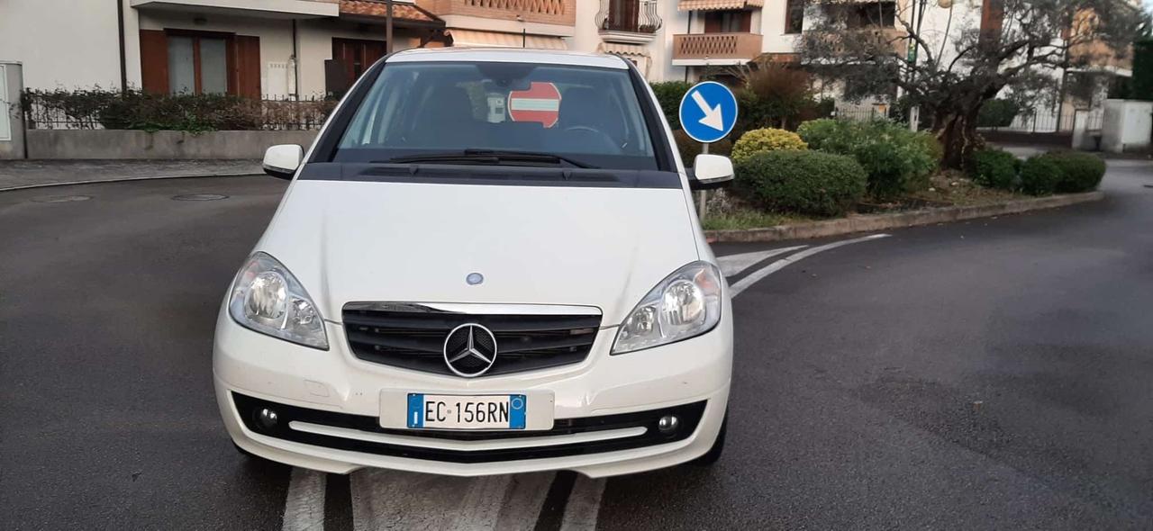 Mercedes-benz A 160 BlueEFFICIENCY Avantgarde