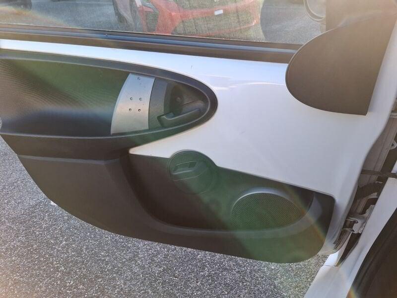 Toyota Aygo Aygo 1.0 12V VVT-i 5 porte Active Connect