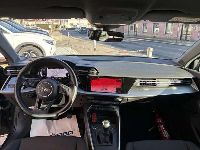 Audi A3 SPB 30 TDI Business LED-NAVI-CAM-17"