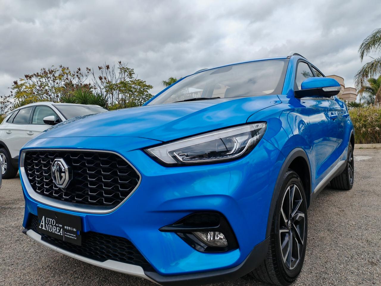 Mg ZS 1.0T-GDI tetto pelle navig cam Luxury