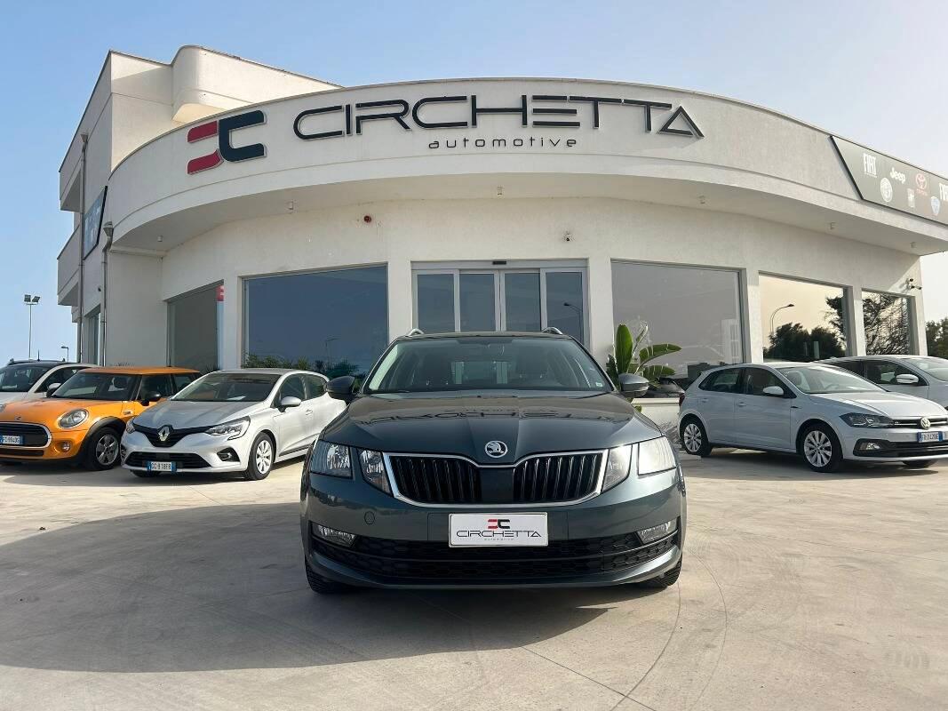 Skoda Octavia Wagon 1.5 g-tec Ambition 130cv dsg