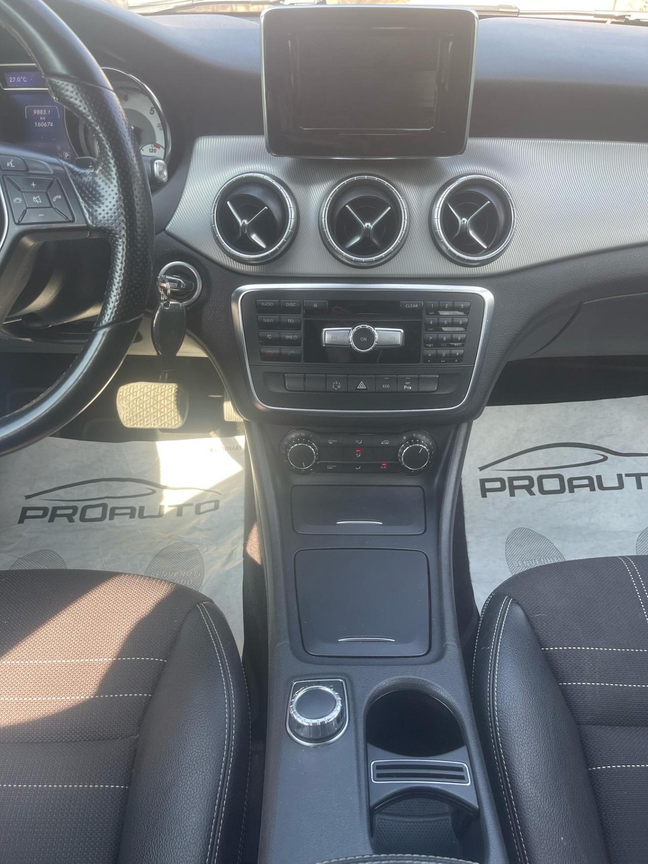 Mercedes-benz CLA 220 CLA 220 CDI Automatic Premium