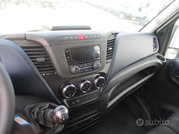 Iveco Daily 35C16 2.3 160CV E6 CENTINA 4.40 M *MOT