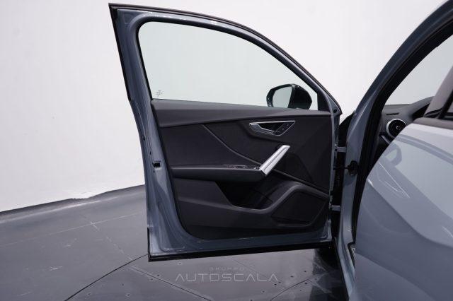 AUDI Q2 30 TDI 116cv S Line Edition Identity Black