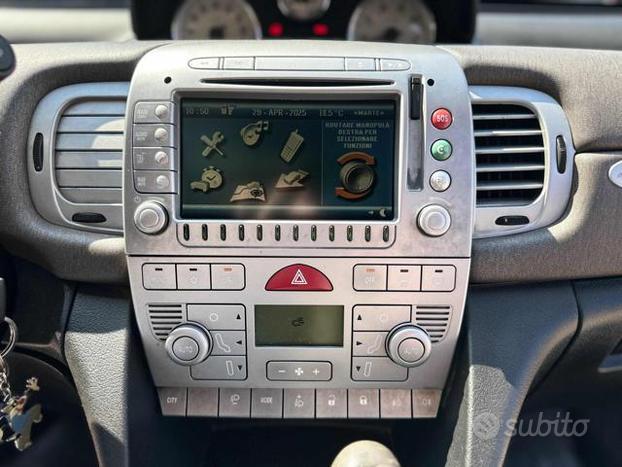 LANCIA Ypsilon VERSIONE VERSUS-CAMBIO-AUTOMATICO
