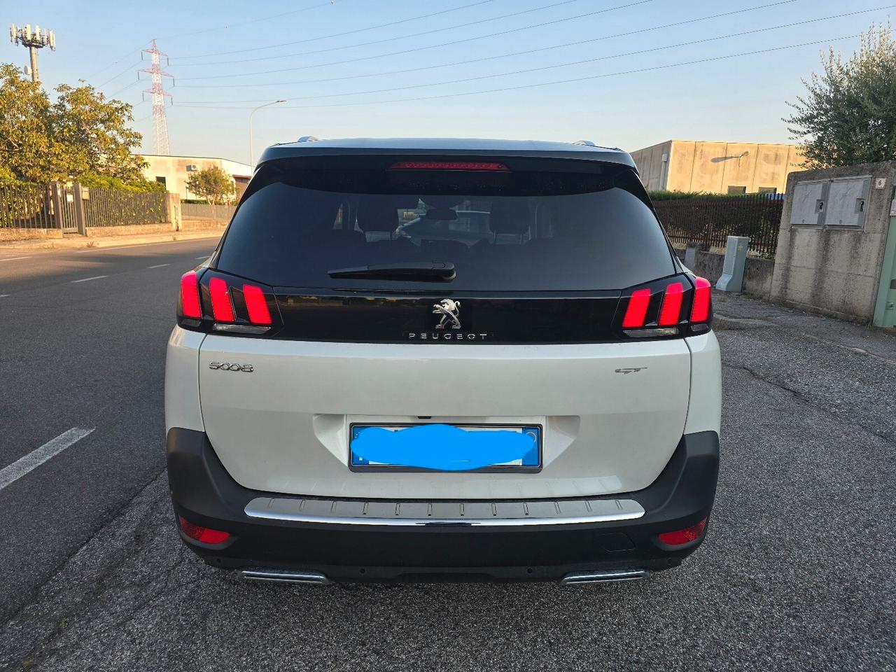 Peugeot 5008 BlueHDi 130 S&S EAT8 GT