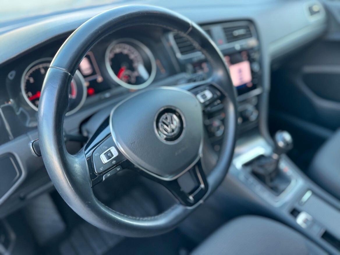 Volkswagen Golf 1.6 TDI 115 CV 5p. Business BlueMotion Technology
