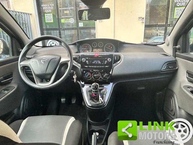 LANCIA Ypsilon Elefantino