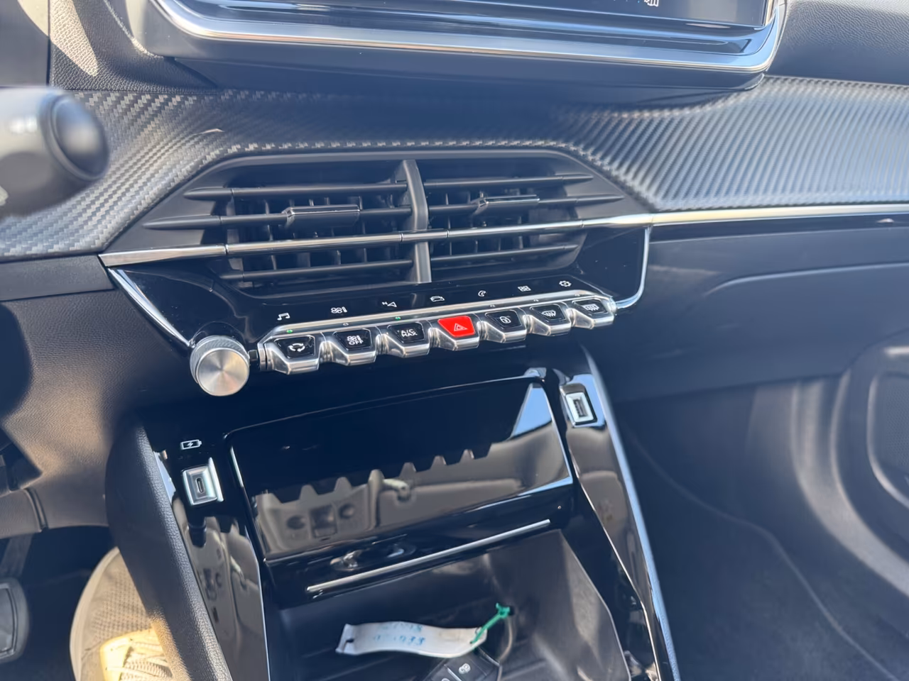 Peugeot 2008 BlueHDi 130 S&S EAT8 Allure
