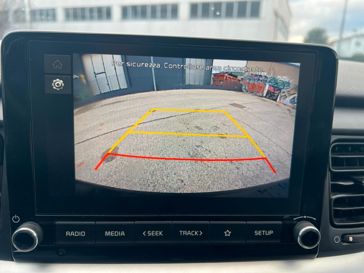 Kia Stonic 1.2 DPI Urban * 36.000 KM