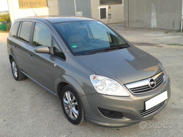 Opel Zafira 1.6 ecoM 94 CV