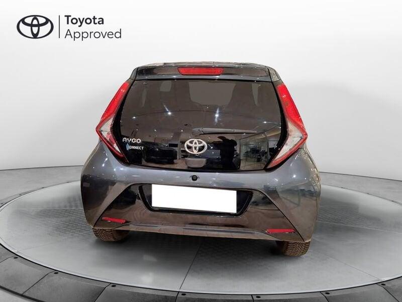 Toyota Aygo 1.0 x-wave grey m-mt 72cv