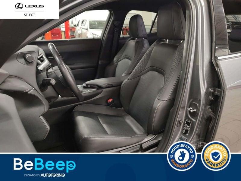 Lexus UX 250H 2.0 MIDNIGHT 4WD CVT