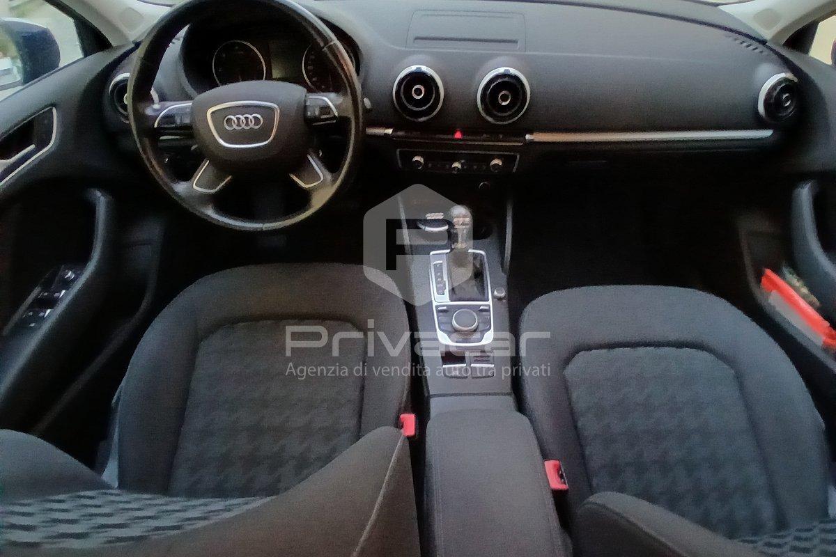 AUDI A3 SPB 1.6 TDI clean diesel S tronic Attraction