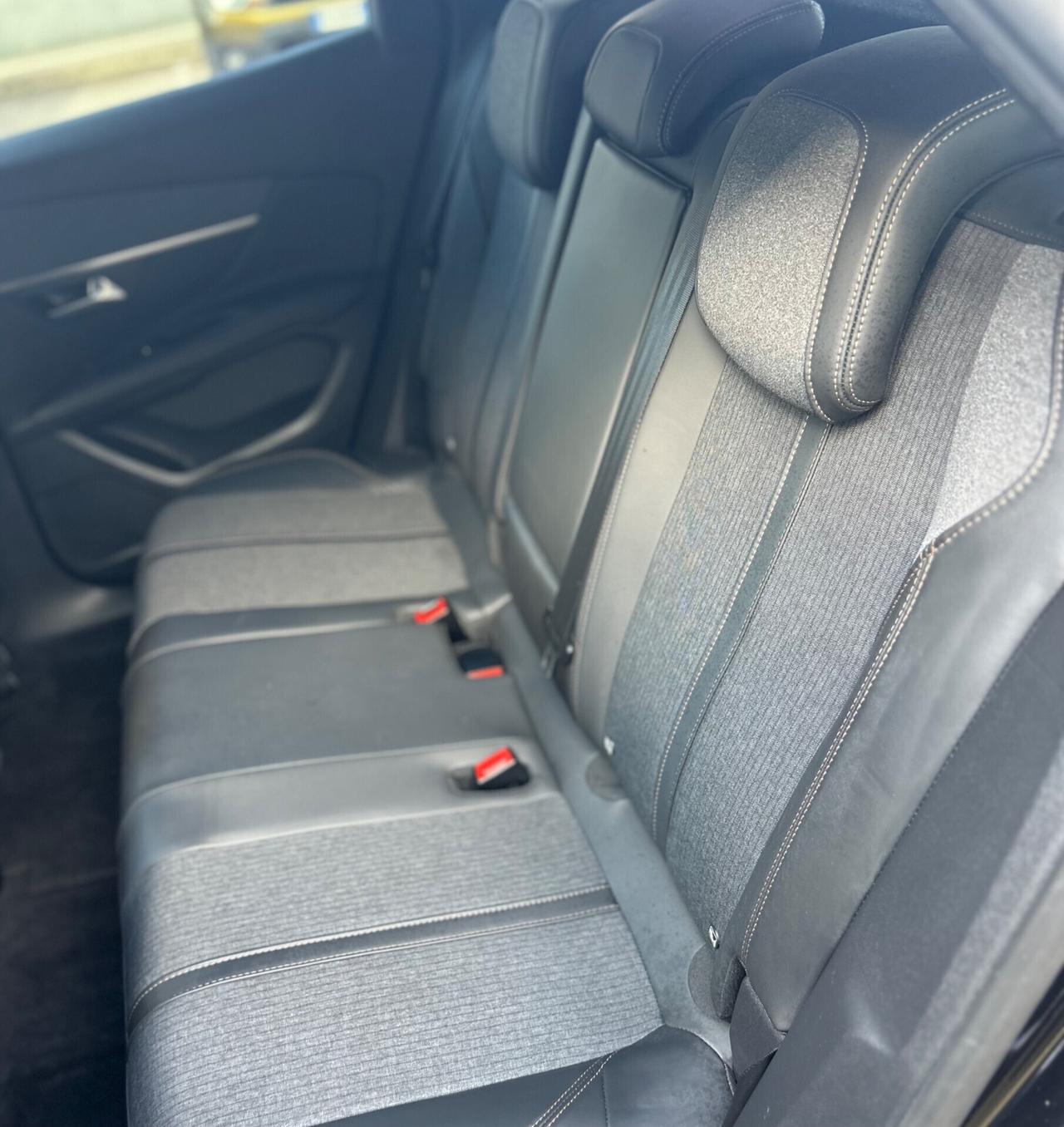 Peugeot 3008 BlueHDi 150cv GT Line Euro 6B