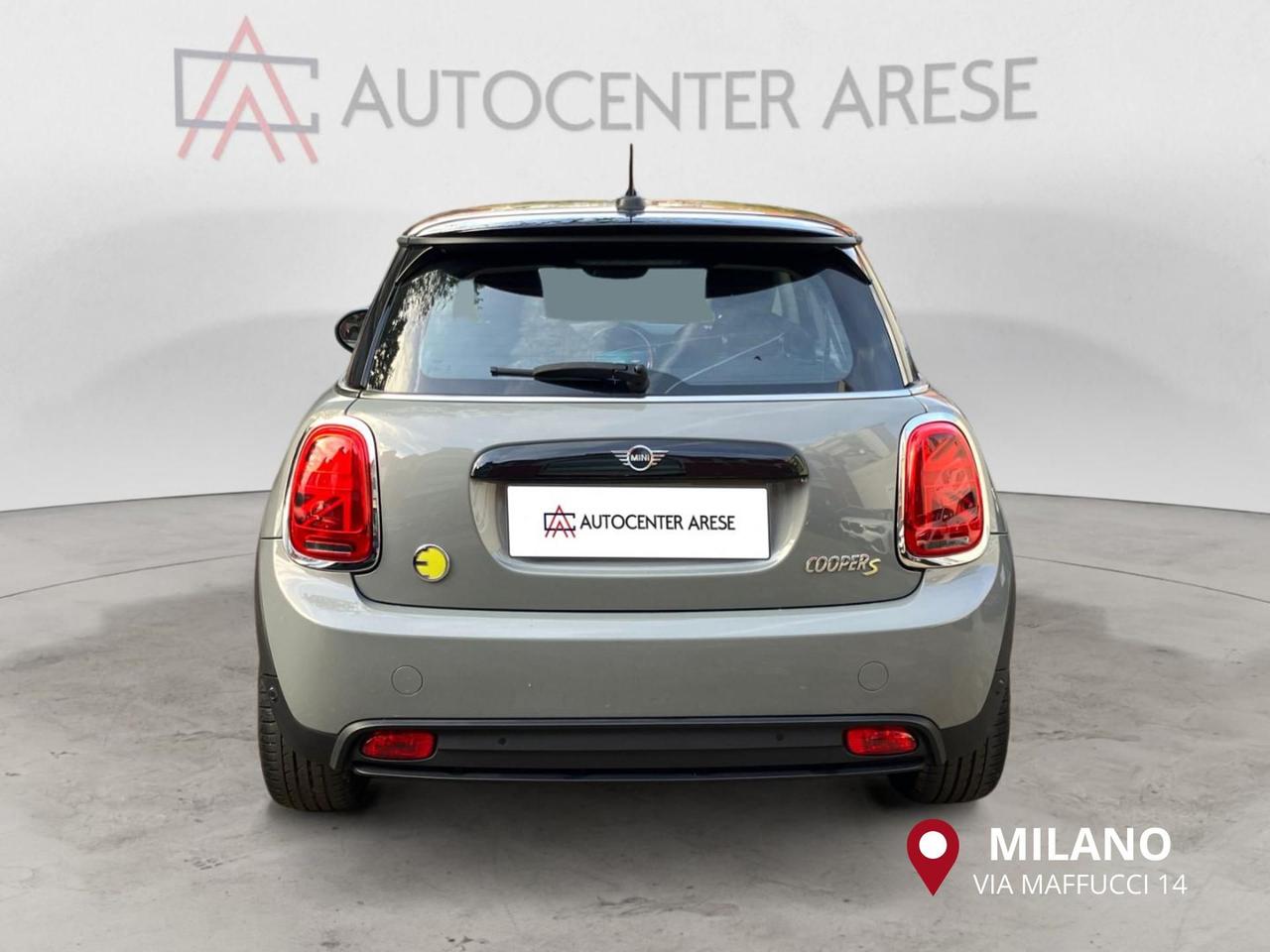 MINI Cooper SE Essential
