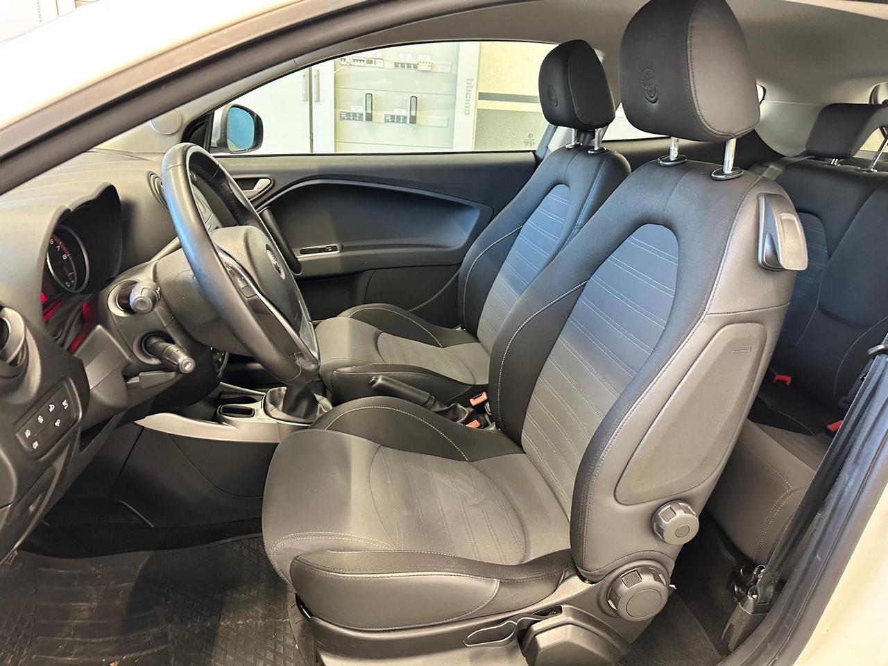 Alfa Romeo MiTo 1.4 Super 78cv