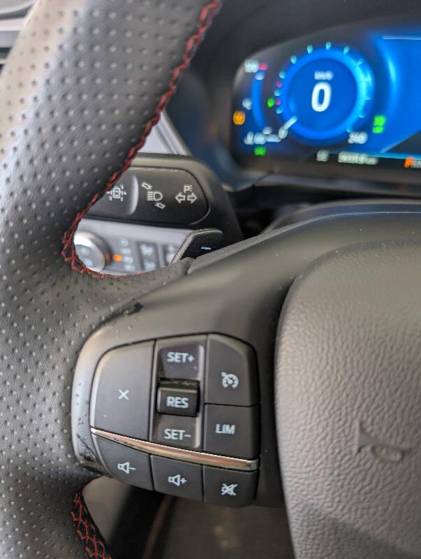 Ford Kuga 1.5 ecoblue ST-Line 2wd 120cv auto