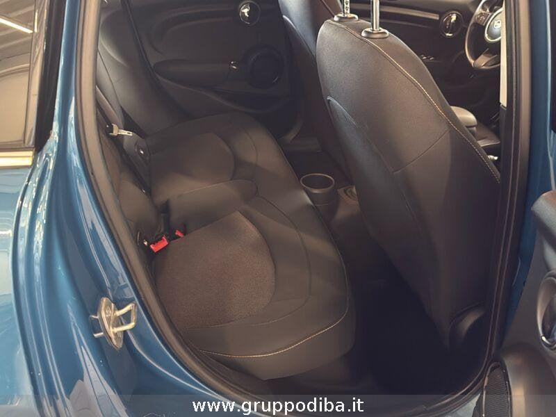 MINI Mini 5 porte Mini F55 2021 5p Mini 5p 1.5 One Camden 102cv auto
