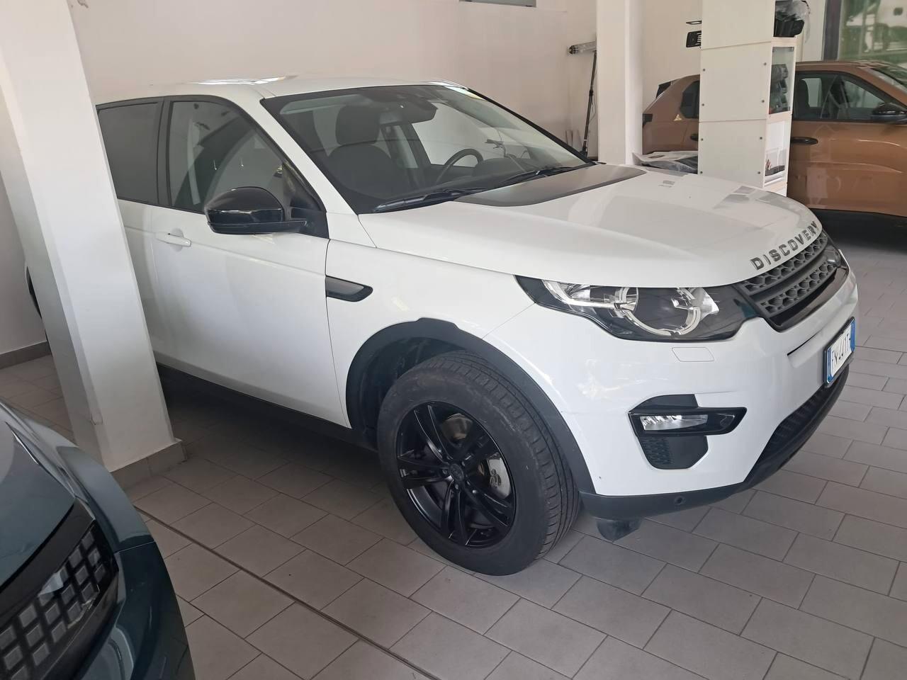 Land Rover Discovery Sport 2.0 TD4 AWD 150 CV Pure