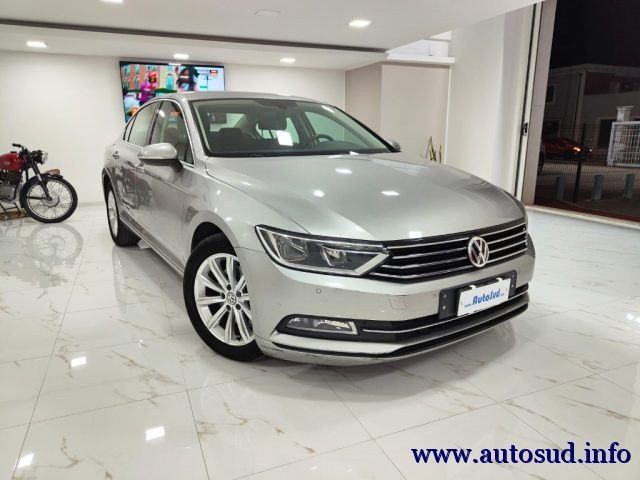 VOLKSWAGEN Passat 1.6 TDI DSG Comfortline BlueMotion Technology