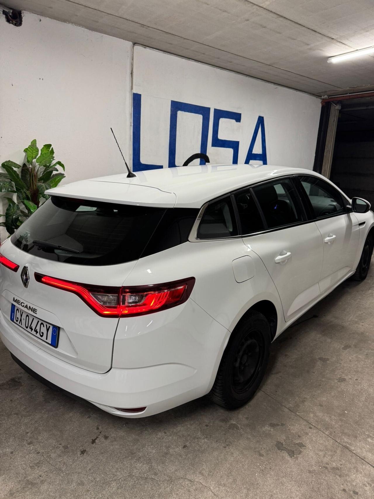 Renault Megane Mégane Sporter TCe Energy Business 2017