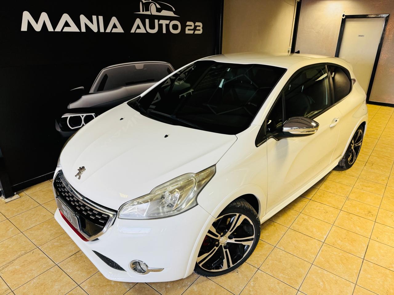 Peugeot 208 1.6 THP 240 CV 3 porte GTi