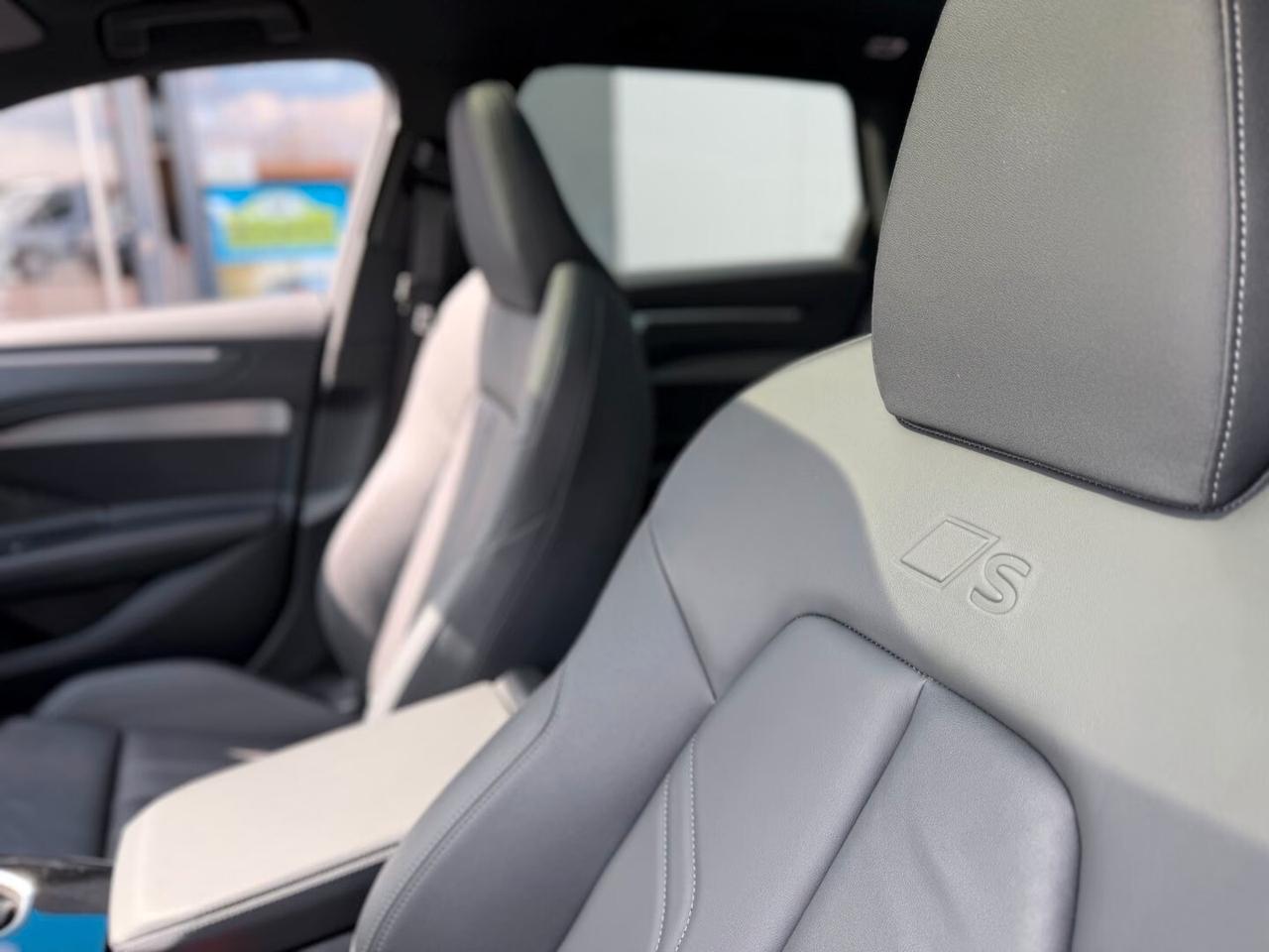 AUDI*A6*AVANT*2.0*TDI*204CV*S-LINE*MATRIX*LED*TETTO*360°*19"*ACC*