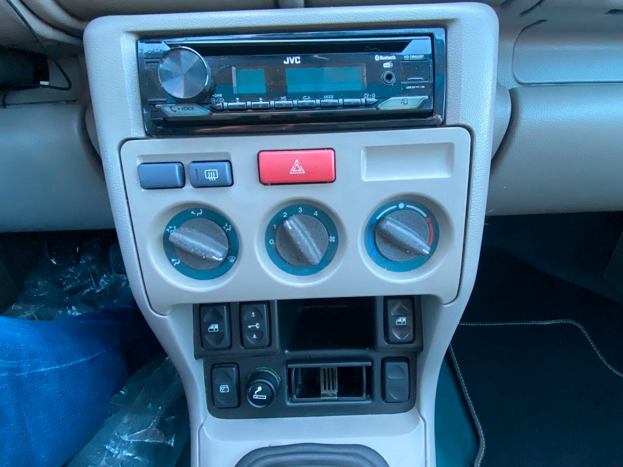 Land Rover Freelander 2.0 TD cat 3p. Hardback