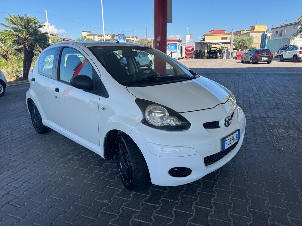 Toyota Aygo 1.0 12V VVT-i 5 porte Sol Connect