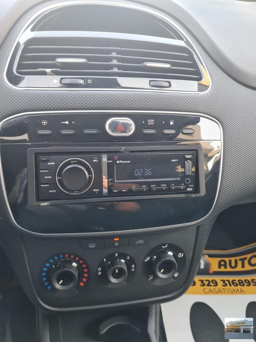 FIAT Punto 1.4 Benzina/GPL-Neopatentati-Anno 2013
