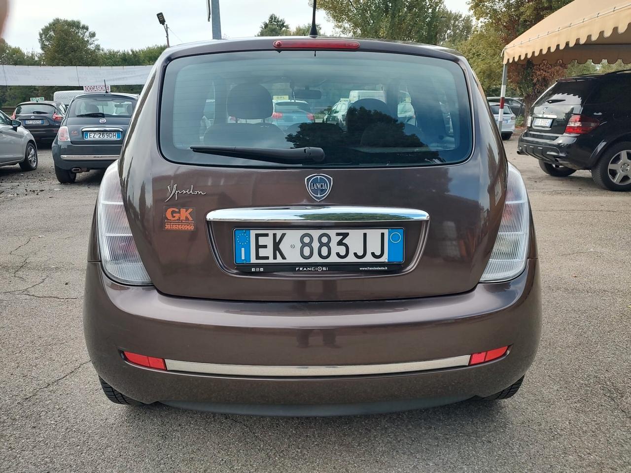 Lancia Ypsilon 1.2 69 CV 5 porte GPL Ecochic Platinum, benzina\gpl, OK NEOPATENTATI