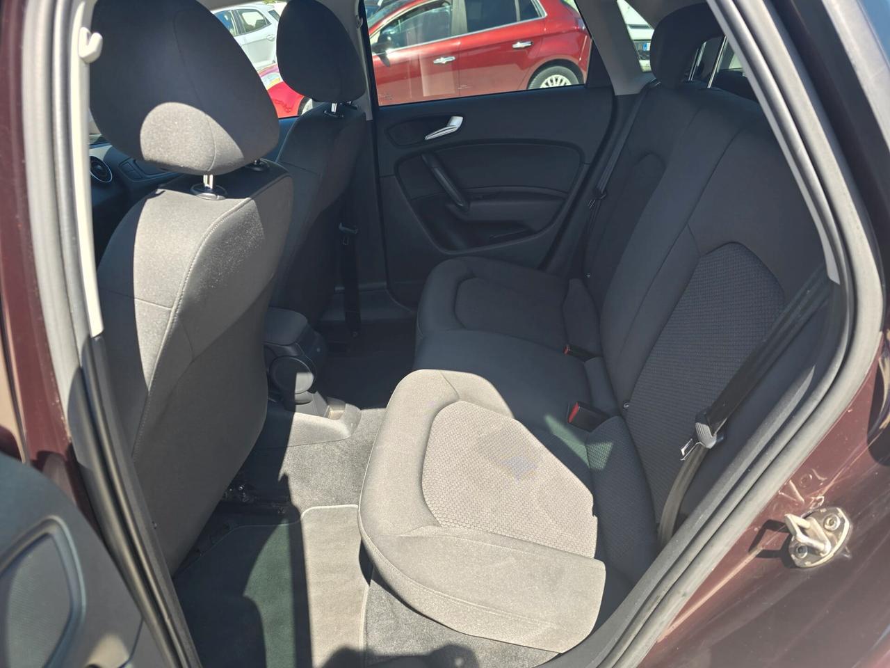 Audi A1 1.6 TDI 105 CV Attraction