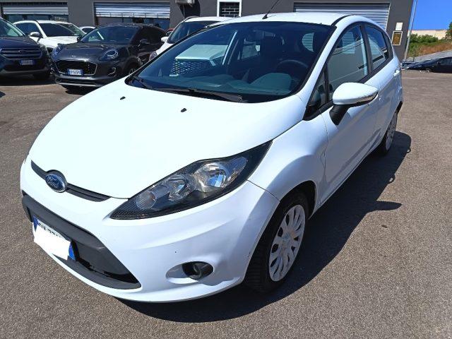 FORD Fiesta + 1.4 TDCi 68CV 5 porte
