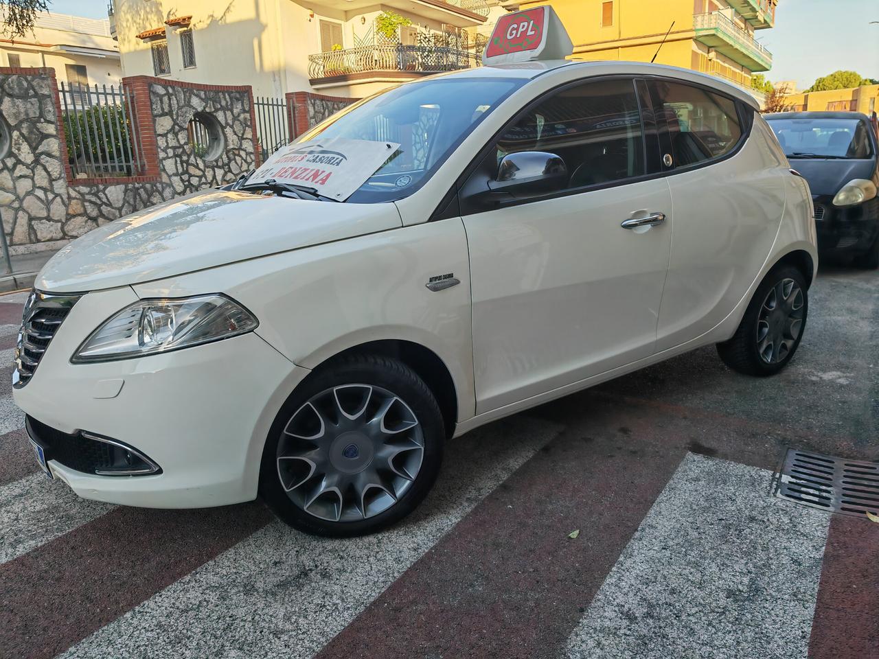 LANCIA Y 1.2 BENZINA GPL CV69 KW51 ECOCHIC GOLD