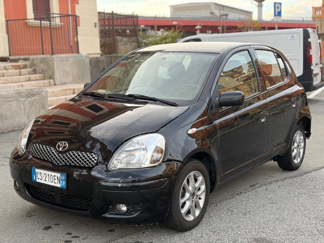 Toyota Yaris 1.4 tdi km 82.000 - 2004 5 porte