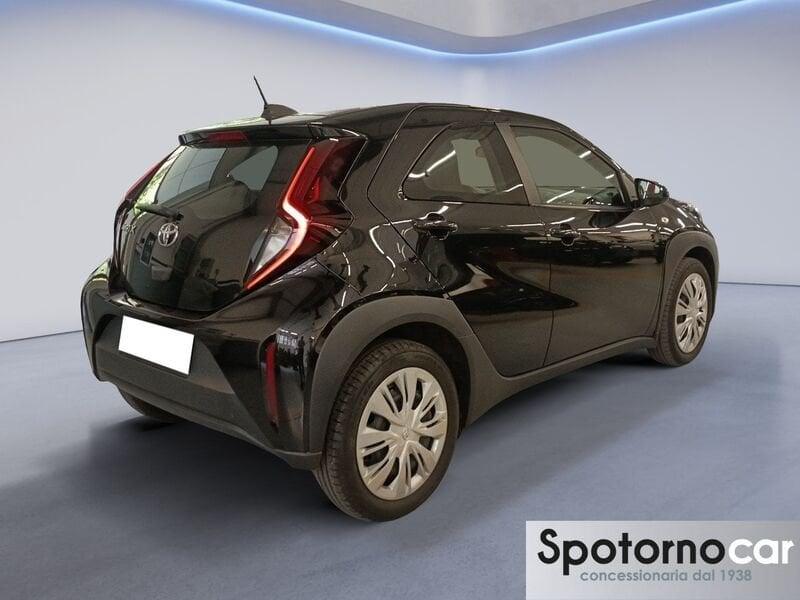 Toyota Aygo X 1.0B (72 CV) Active