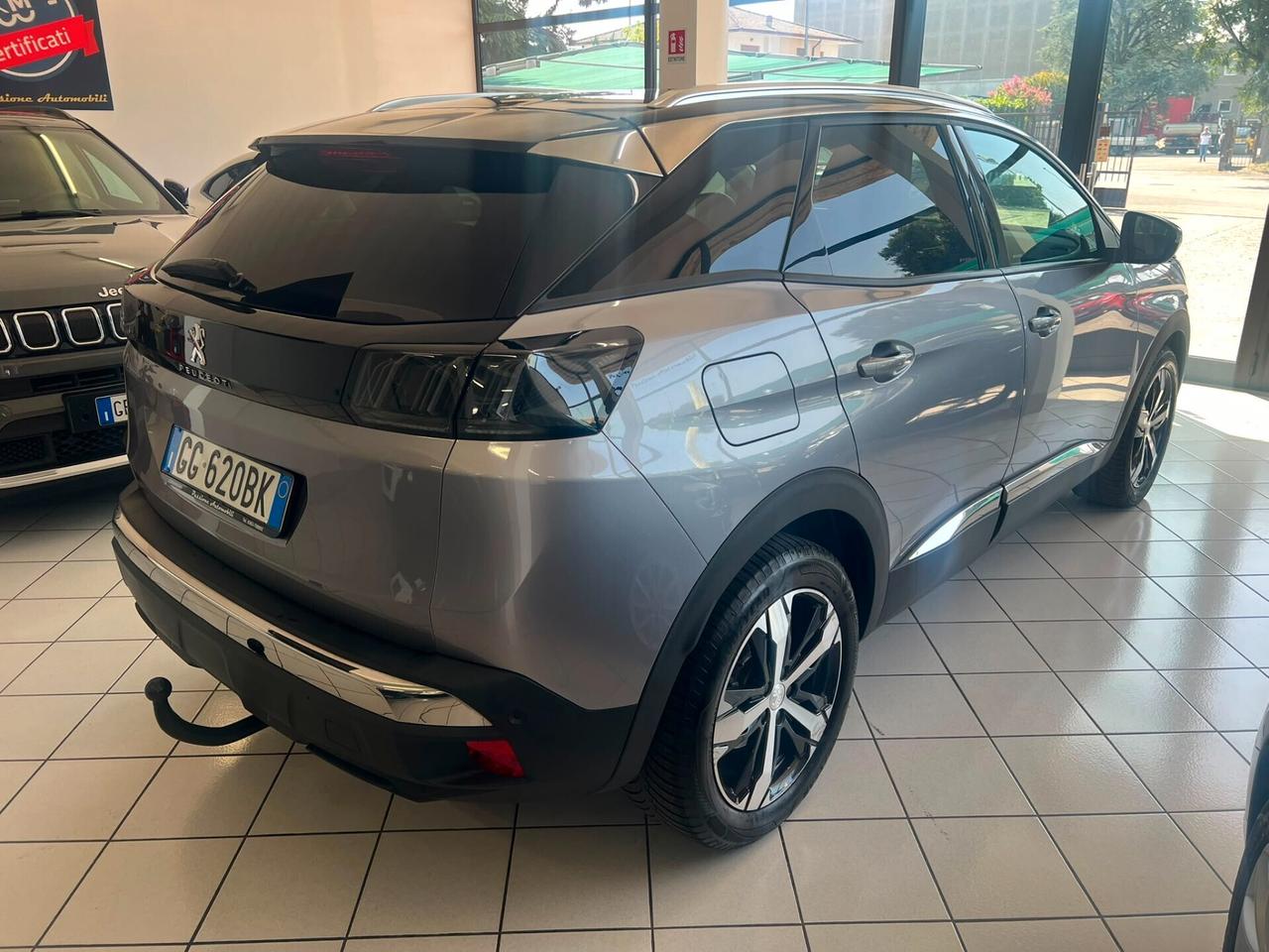 Peugeot 3008 BlueHDi 130 S&S EAT8 Active Pack